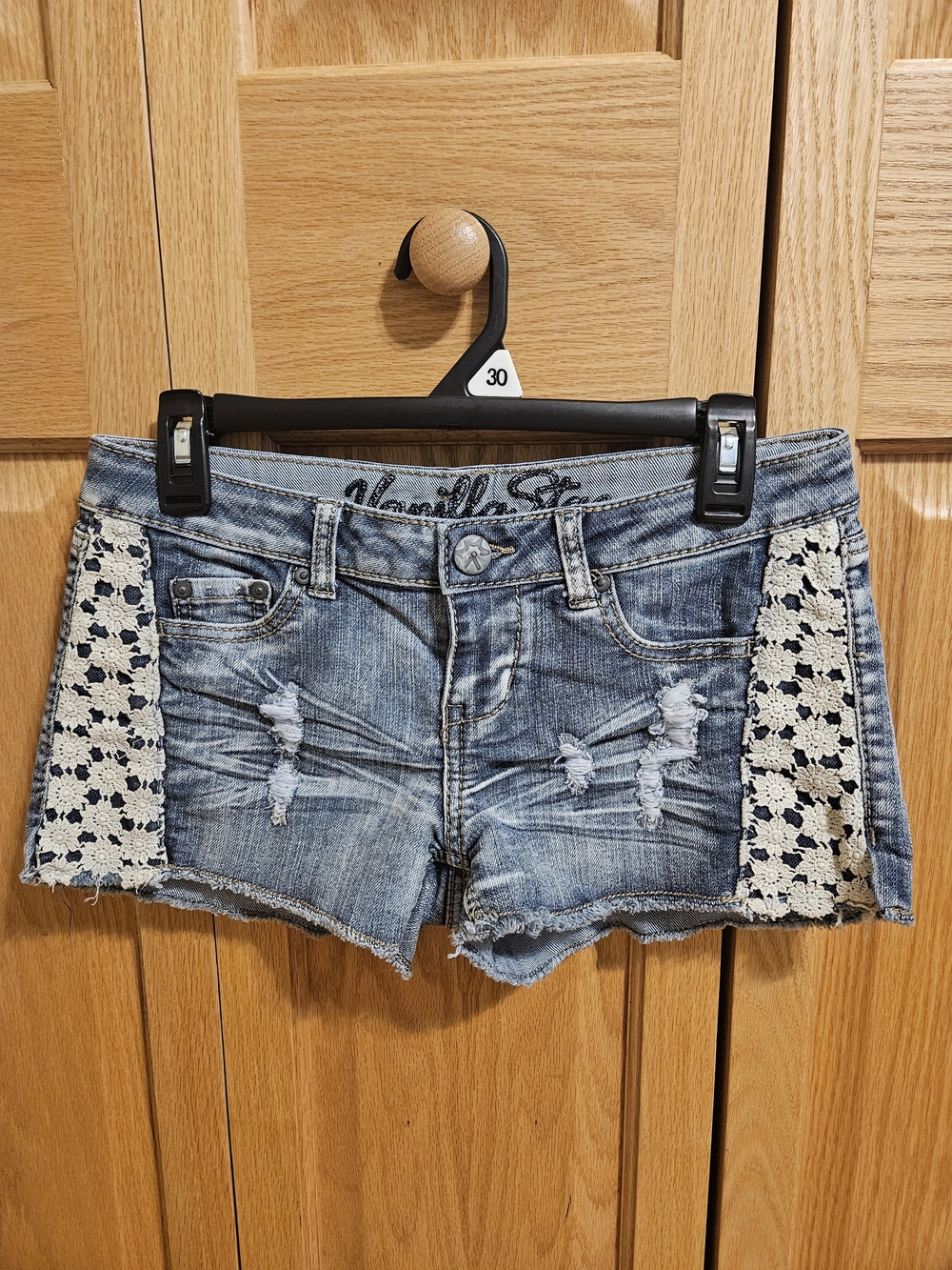 Vanilla Sky Denim Jeans Flower Lace Detail